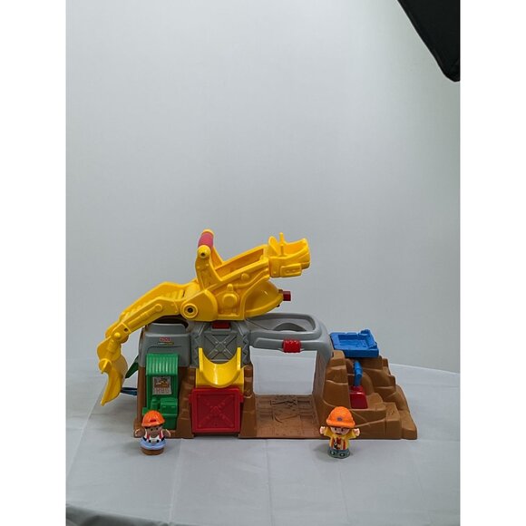 Fisher-Price Little People Load Up N Learn Construction Site With Figures - Picture 2 of 5